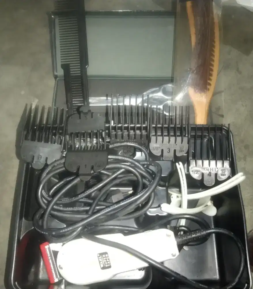 Jual alat cukur WAHL super taper classic original satu set 700rb nego