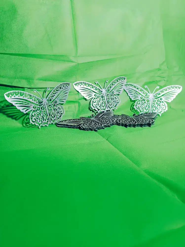 Small Eterna - Pelat Besi cutting Kupu-kupu Polosan Kecil