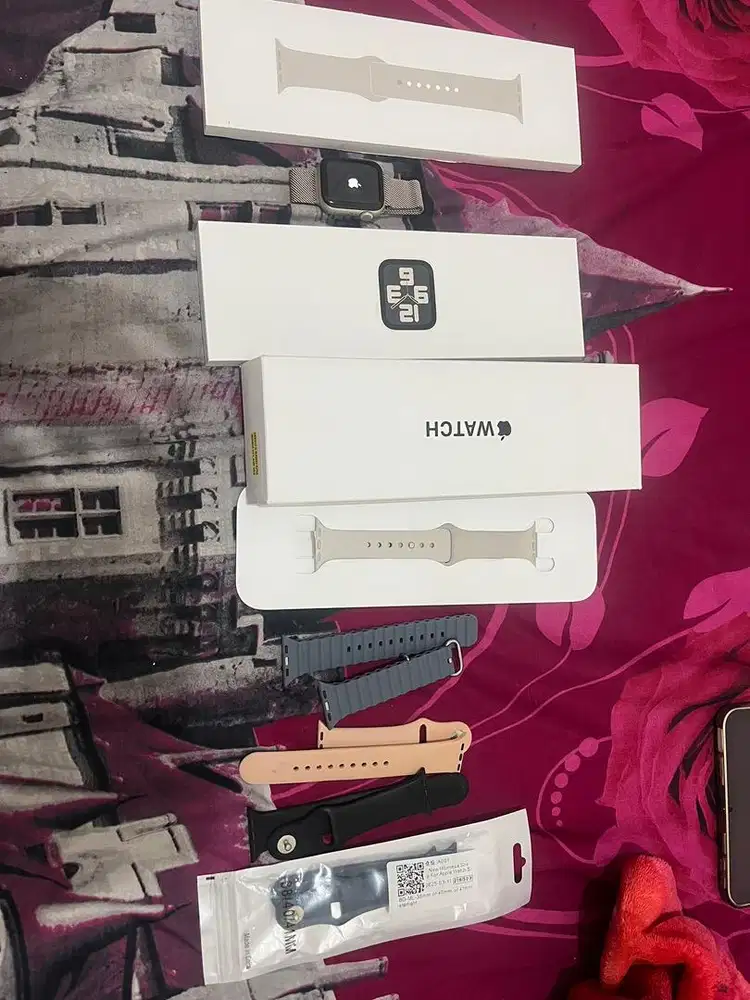 Apple Watch SE Gen 2 2024