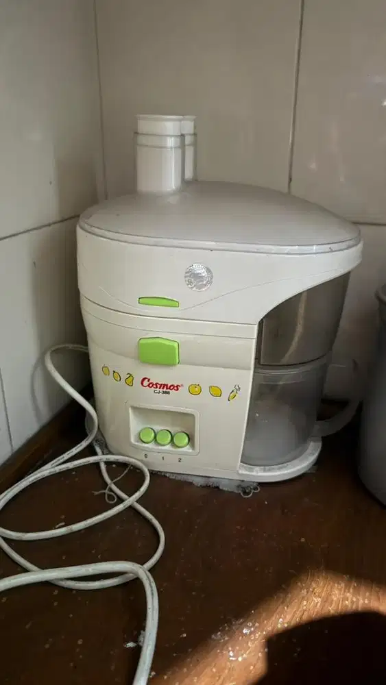 cosmos juicer pembuat jus