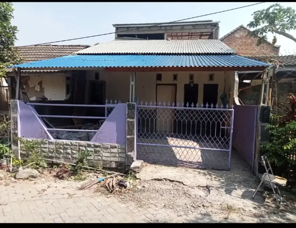 Bismillah dijual cepat rumah 2 tingkat