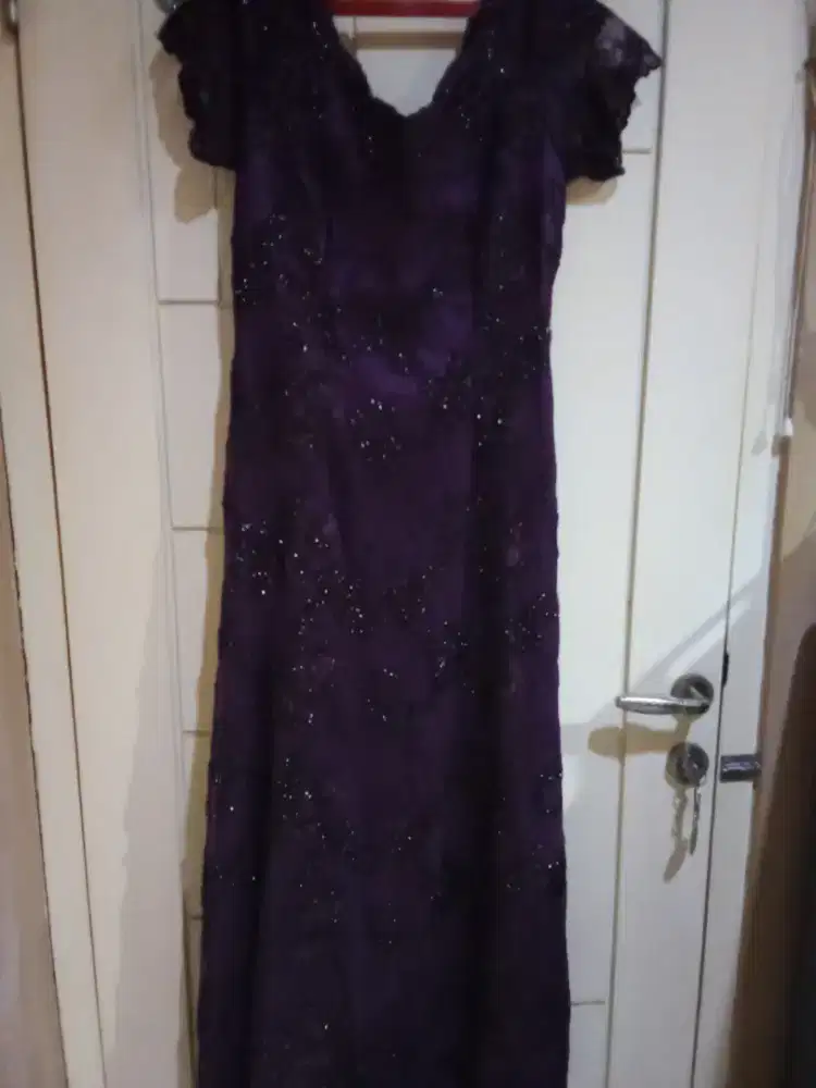 Gaun pesta wanita long dress motif polos blink2