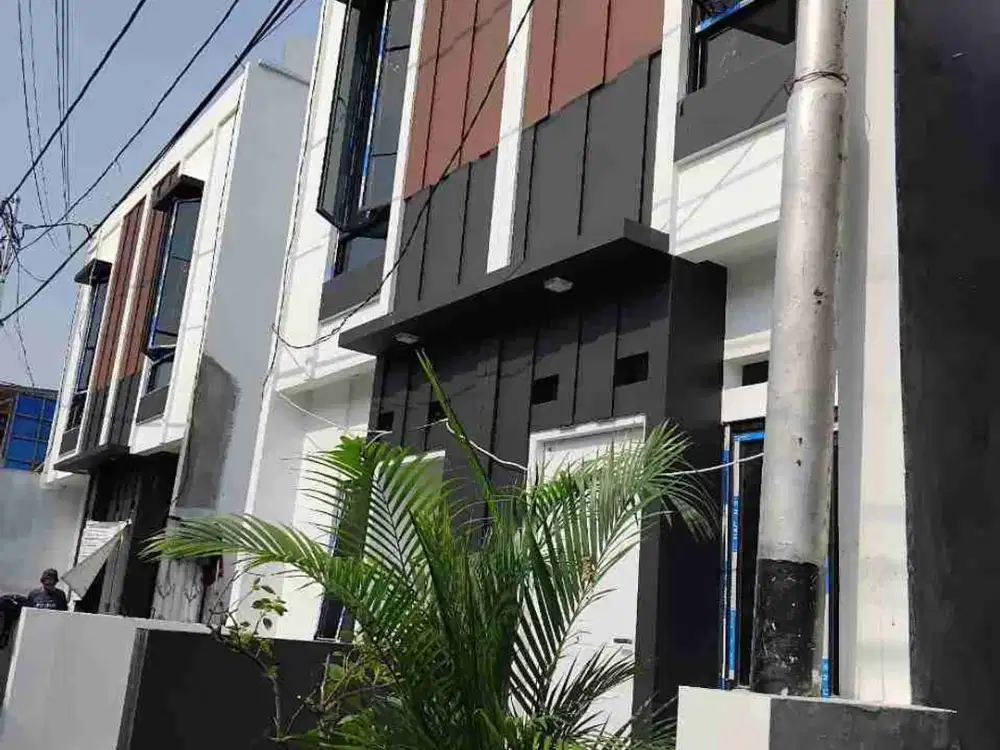 dijual rumah cantik dan modern jln srikaya utan kayu jakarta timur