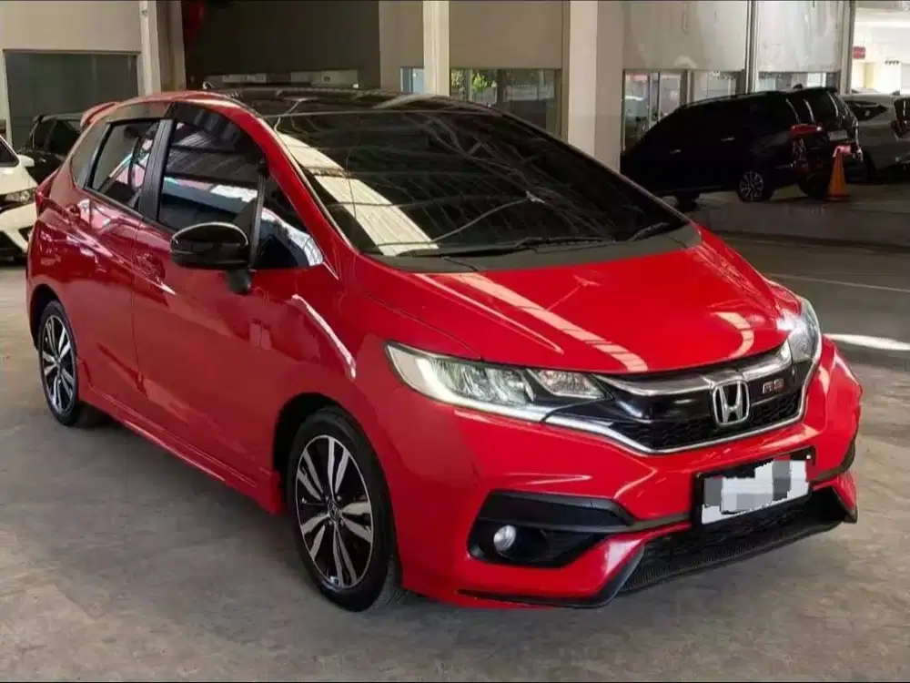 [KM82RB] HONDA JAZZ 1.5 RS A/T 2019/2020