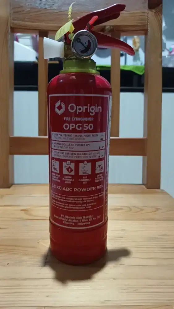 Pemadam Kebakaran Oprigin 0.5 KG Baru.
