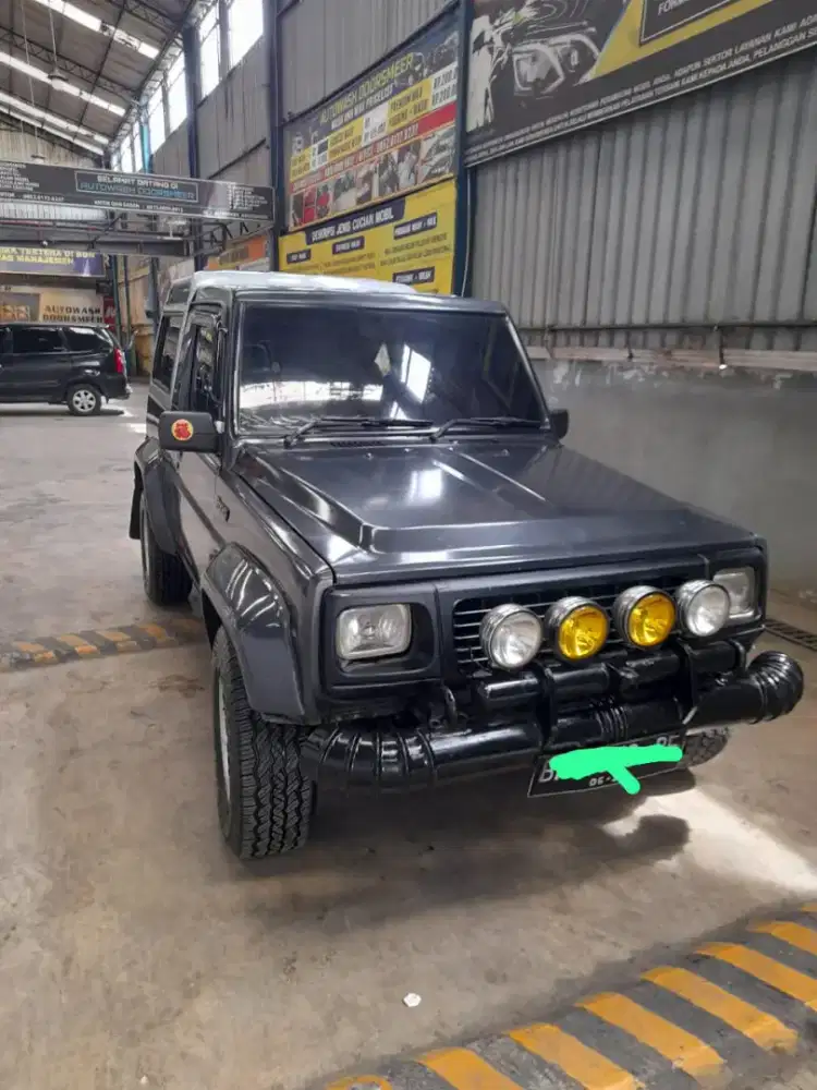 Taft rocky independen tahun 1997 4x4 solar