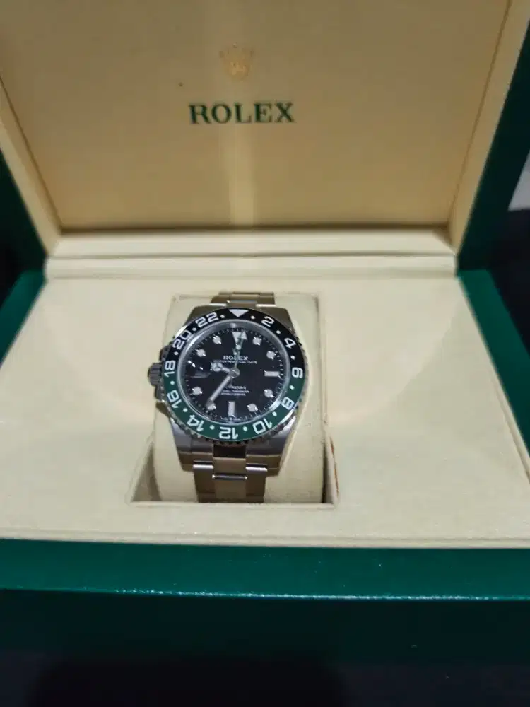 Rlx GMT Swiss Starbucks