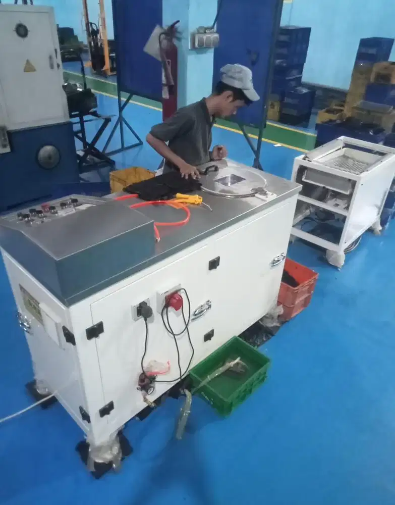 Dijual mesin deflashing rubber