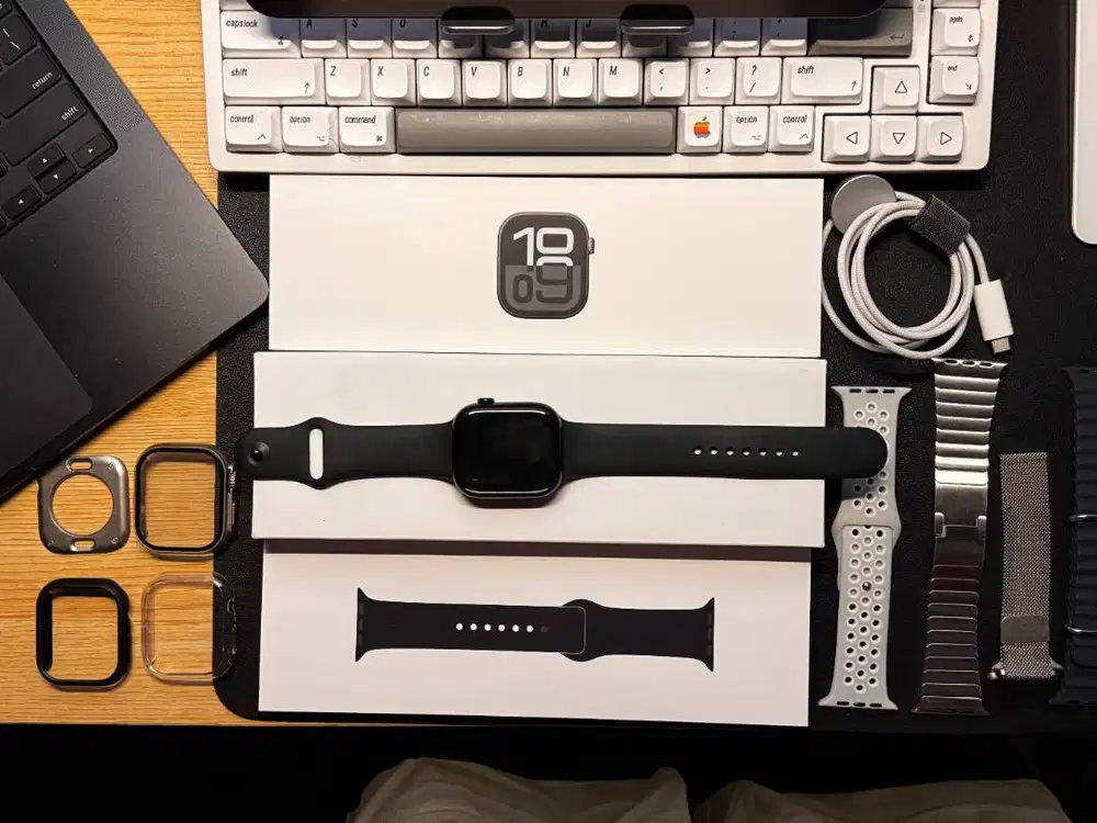Apple Watch Series 10 M/L 46MM Jet Black Mulus 99% Fullset + Bonusssss