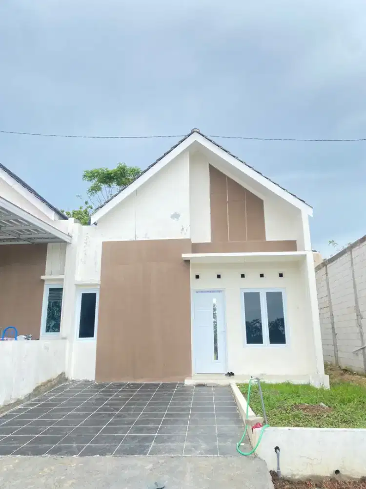 DI JUAL RUMAH BARU MURAH DI NGALIYAN