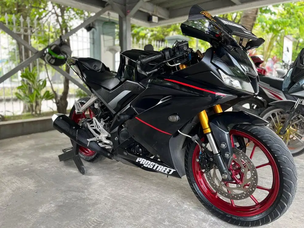 YAMAHA R15 v3 TAHUN 2018 Istimewah