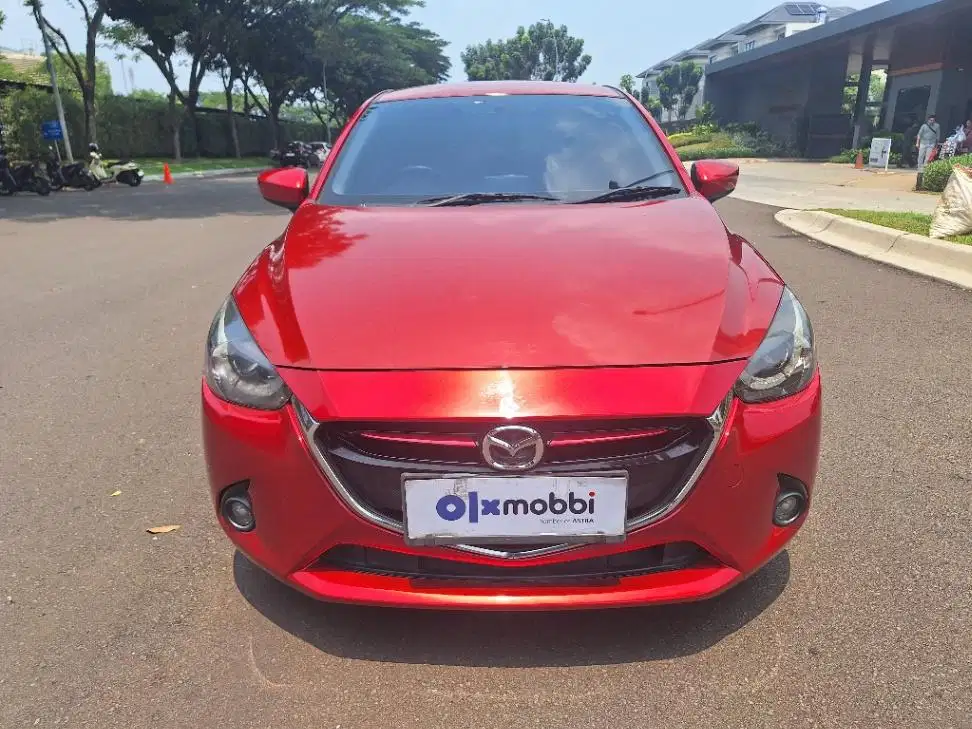 DP MURAH Mazda 2 1.5 Bensin-AT 2016 Merah CUIWB