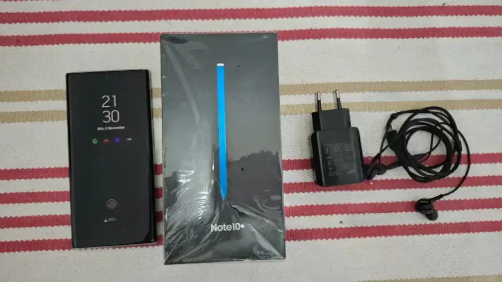 Samsung Galaxy Note 10 plus RAM 12 GB ROM 256 GB