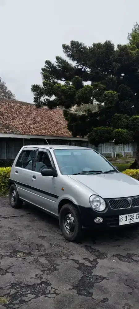 Daihatsu Ceria KX 2005 Bensin