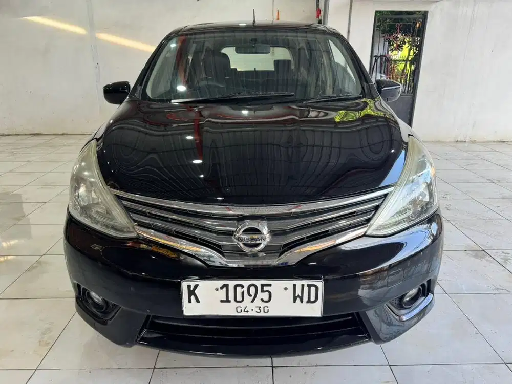 Nissan Grand Livina 2014