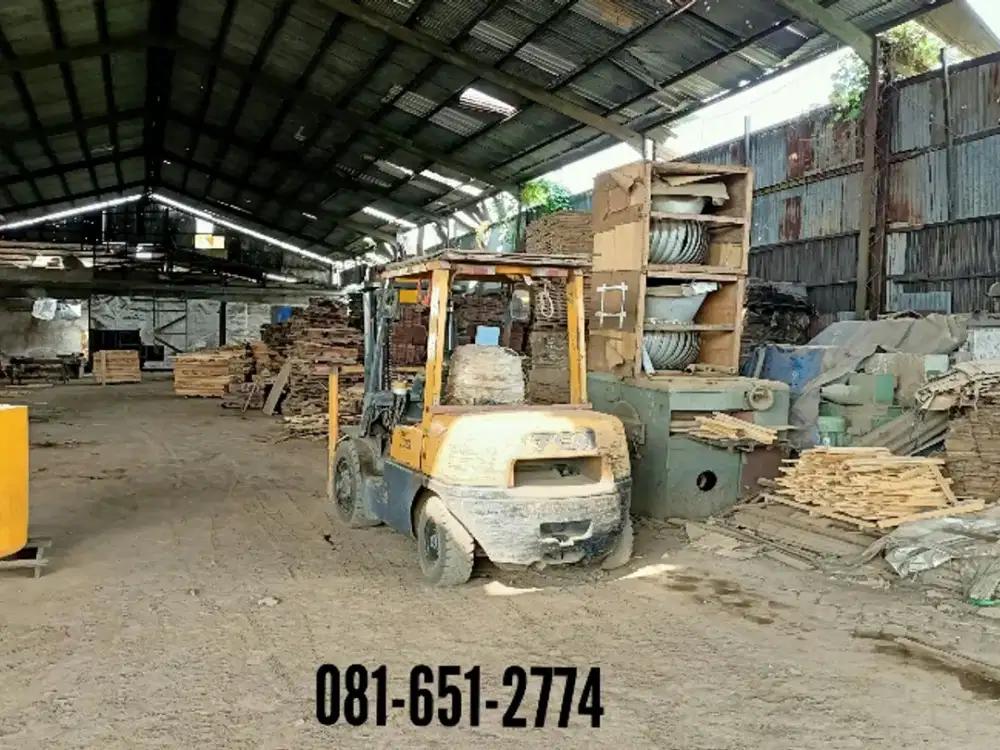 Pabrik Kayu di Mojokerto