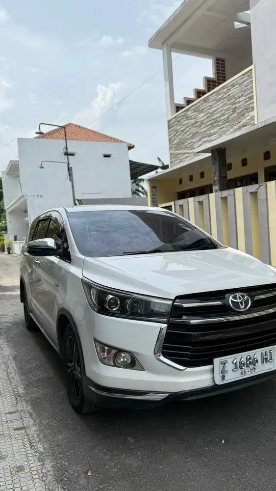Toyota Kijang Innova 2017 Bensin