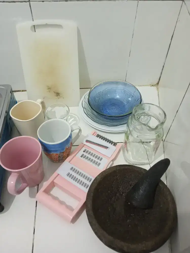 Sepaket Perabotan layak pakai