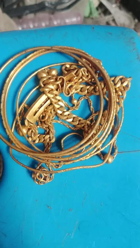 Terima jual perhiasan emas tanpa surat harga tinggi