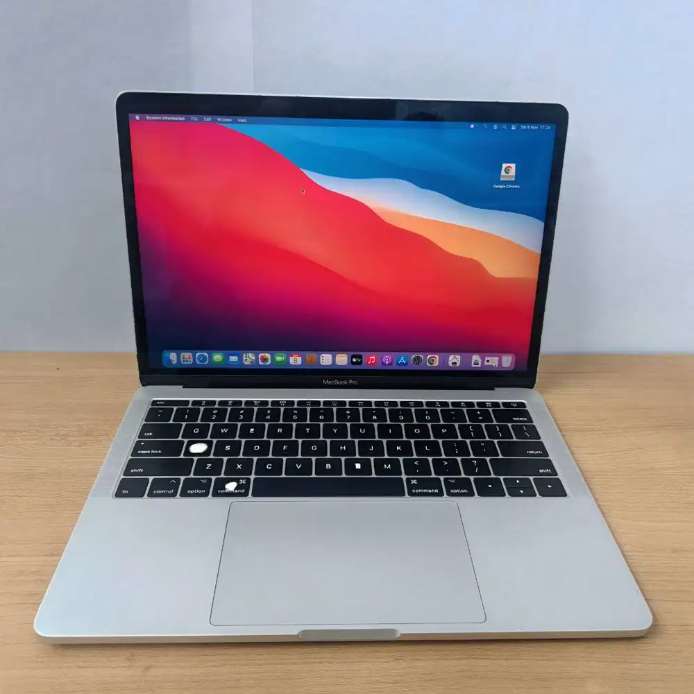 Macbook Pro 2017 13' core i5 Ram 8Gb SSD 128Gb Murah