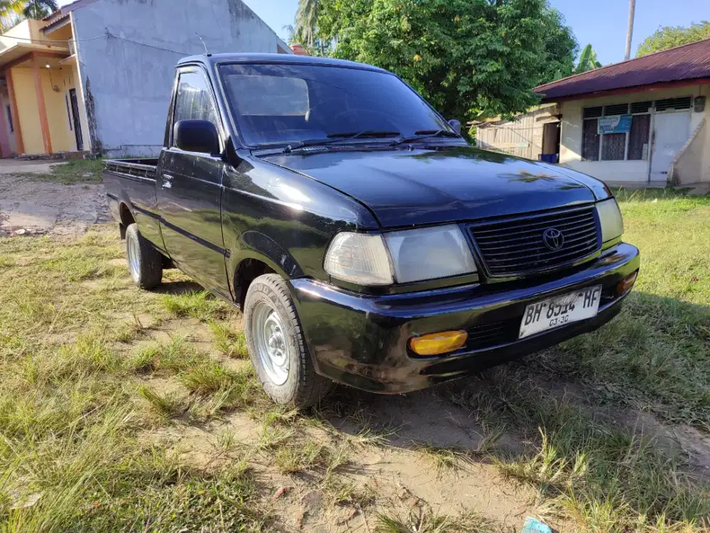 Kijang pickup 2005 bensin