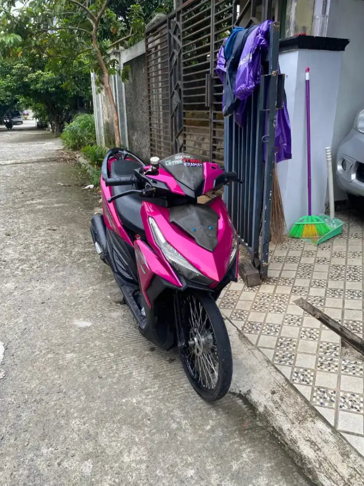 Jual motor vario led old 150cc 2015