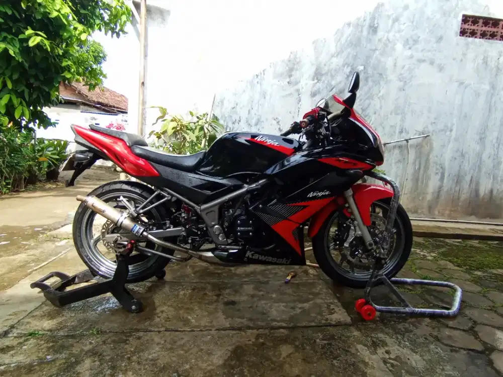 Ninja RR new 2015 mesin segel