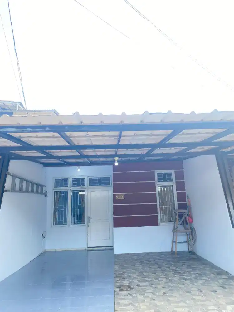 RUMAH DISEWAKAN KONDISI BERSIH