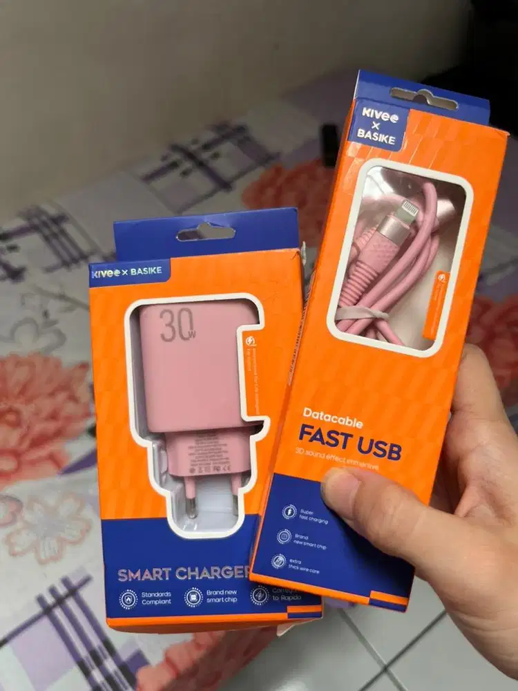 1 set Charger Iphone