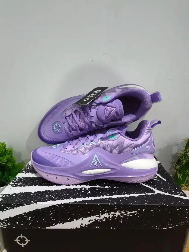 SEPATU BASKET RIGORER AR2