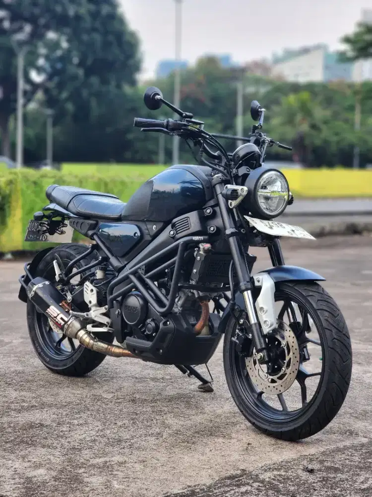 Yamaha XSR 155 With SC