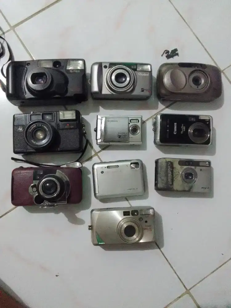 Kamera Digital / Analog Bekas