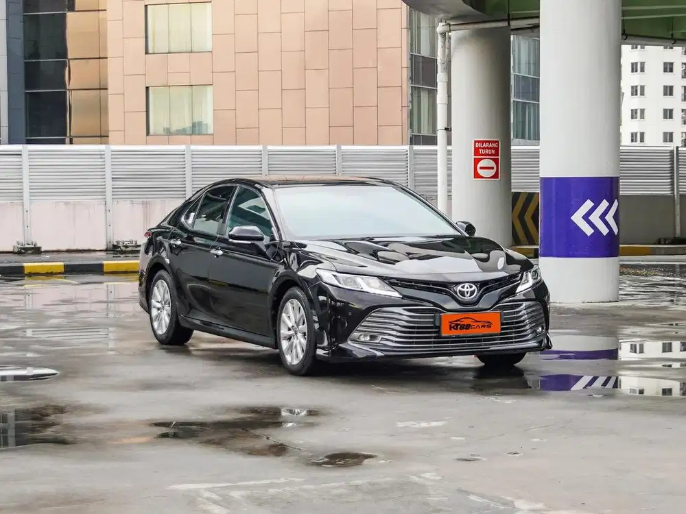 Camry 2.5 V AT 2019