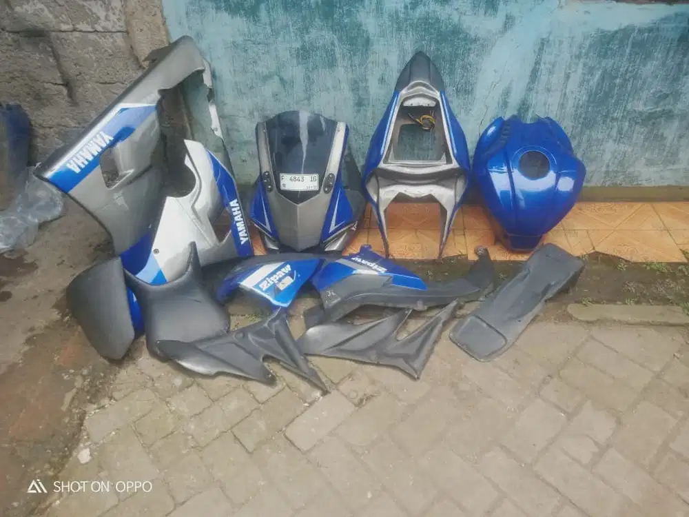 Body motor vixion model R1m