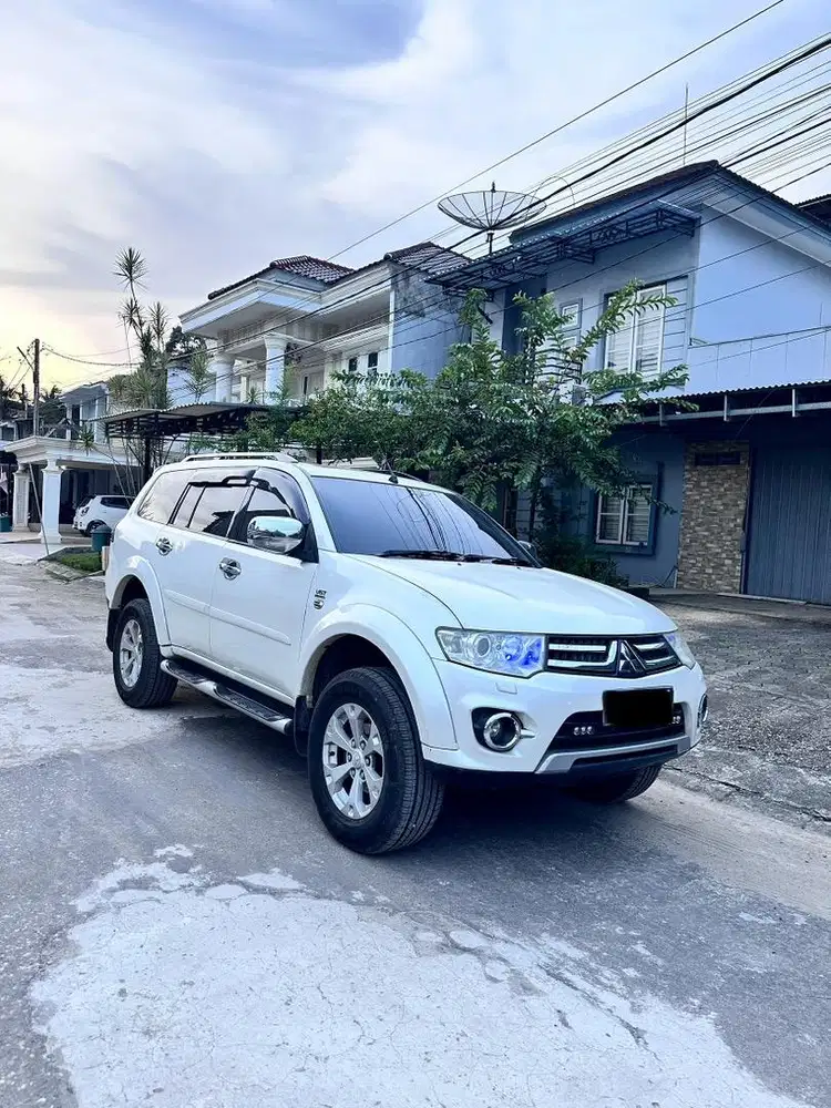 Pajero Sport Dakar 4x4 Diesel Matic Pajak Hidup