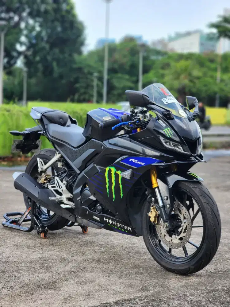 Yamaha R15 V3 Black