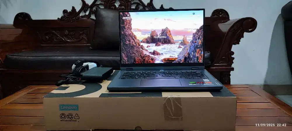 Lenovo legion slim 5 oled rtx 4060 belum 1 tahun beli