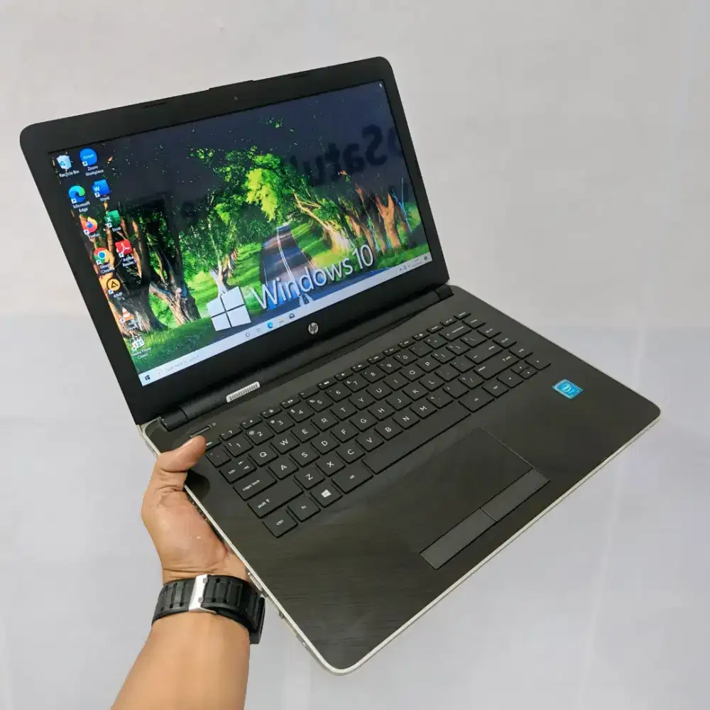 Laptop HP 14 Intel Ram 4GB SSD 256GB Murah Aja