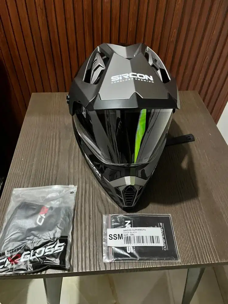 Helm Cargloss Sircon Supermoto