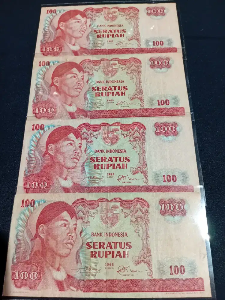 Uang kuno 100 Soedirman