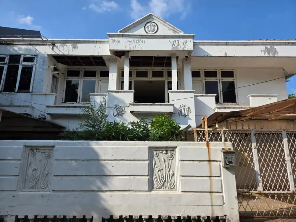 Rumah Dijual DIBAWAH NJOP Kelapa Gading Lokasi Strategis