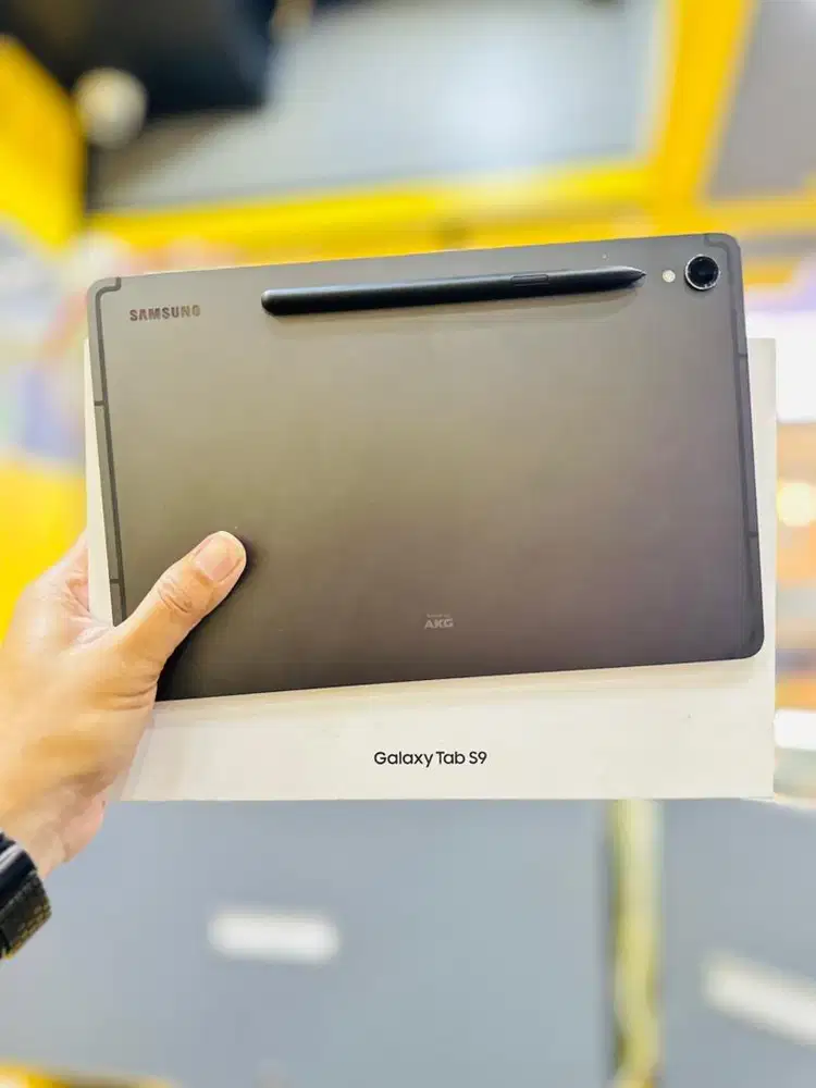 Samsung Tab S9 8/128 Like new