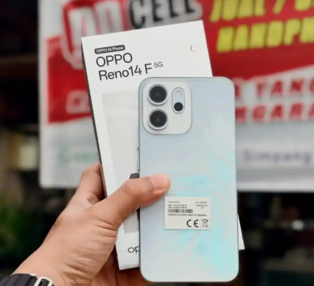 Oppo reno 14f (5G) biru
RAM 12GB INTERNAL 255GB
