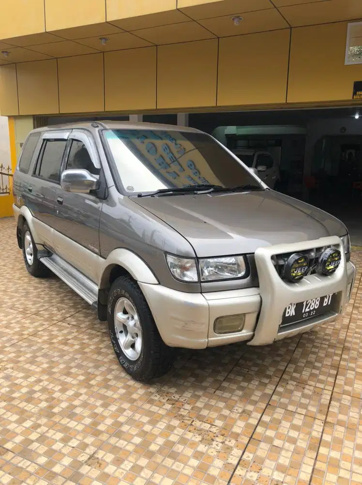 Isuzu Grand touring 2002 Diesel