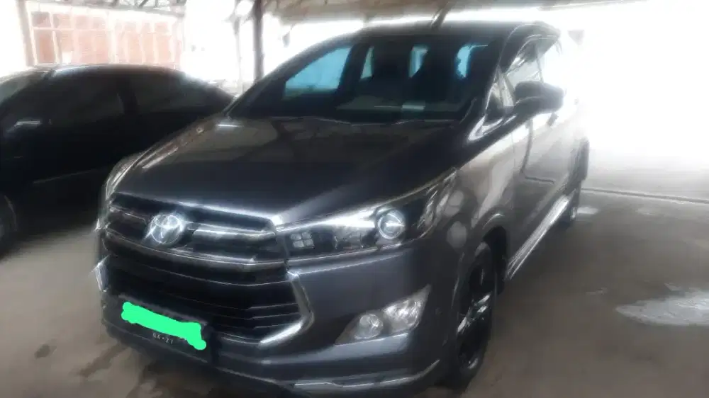 Toyota Reborn Venturer 2.4 Diesel 2020 AT