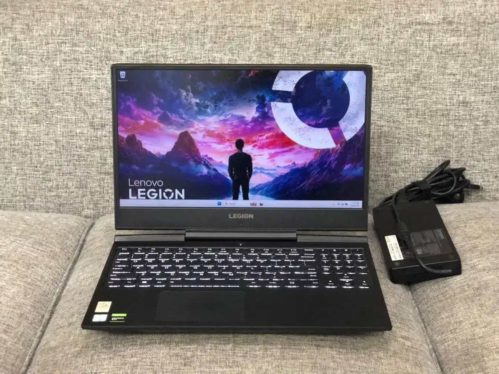 Lenovo LEGION Y545 CORE i7-9750HF GTX 1660Ti 6 GB GDDR6 RAM 16-512 GB