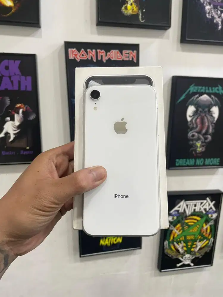 Iphone Xr 64GB Ibox Fullset Mulus Murahh