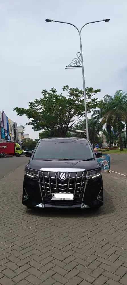 Toyota Alphard 2018 Bensin