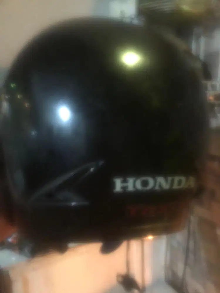 Jual beli helm berkualitas