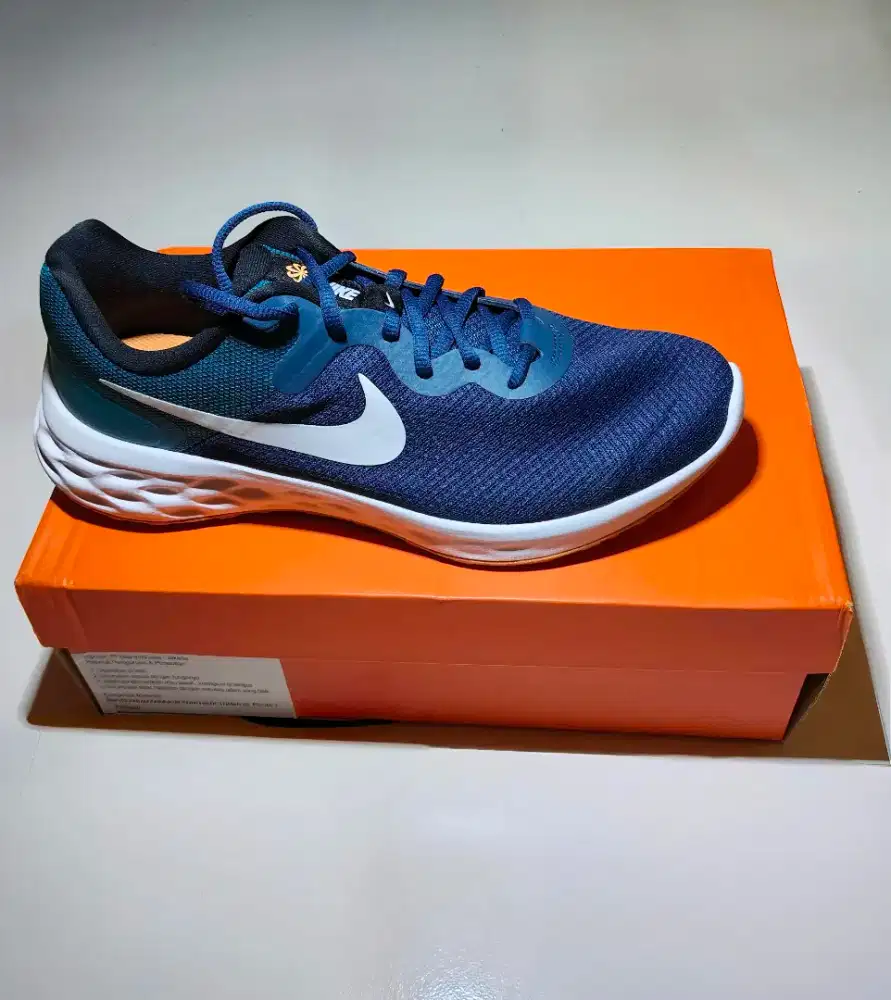 Nike Revolution 6 NN Running